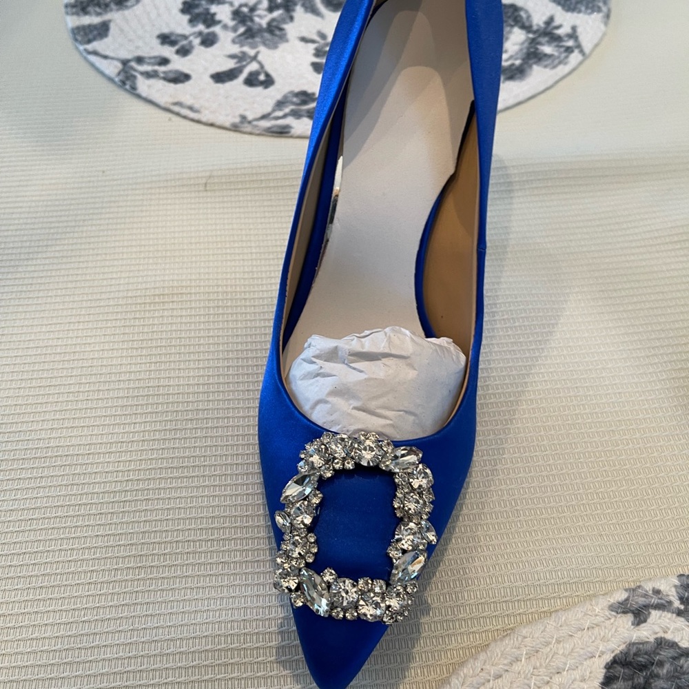 Brand new in box Badgley Mishska Cher in royal blue sz 7.5